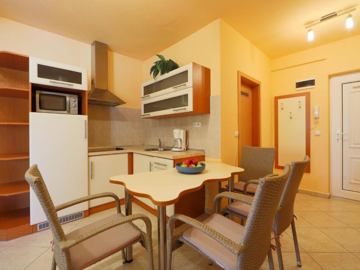 Apartment Catalpa By Interhome Balatonfoldvar Exterior photo